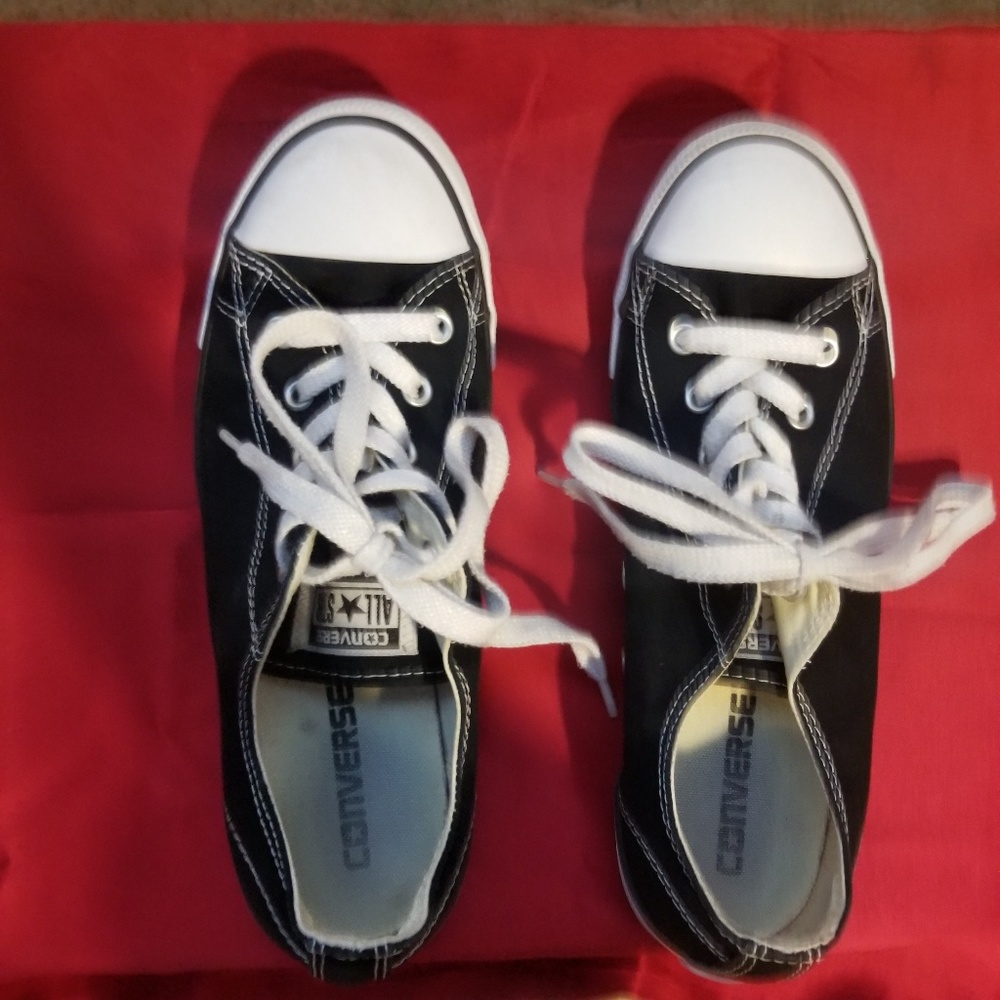 All star black converse